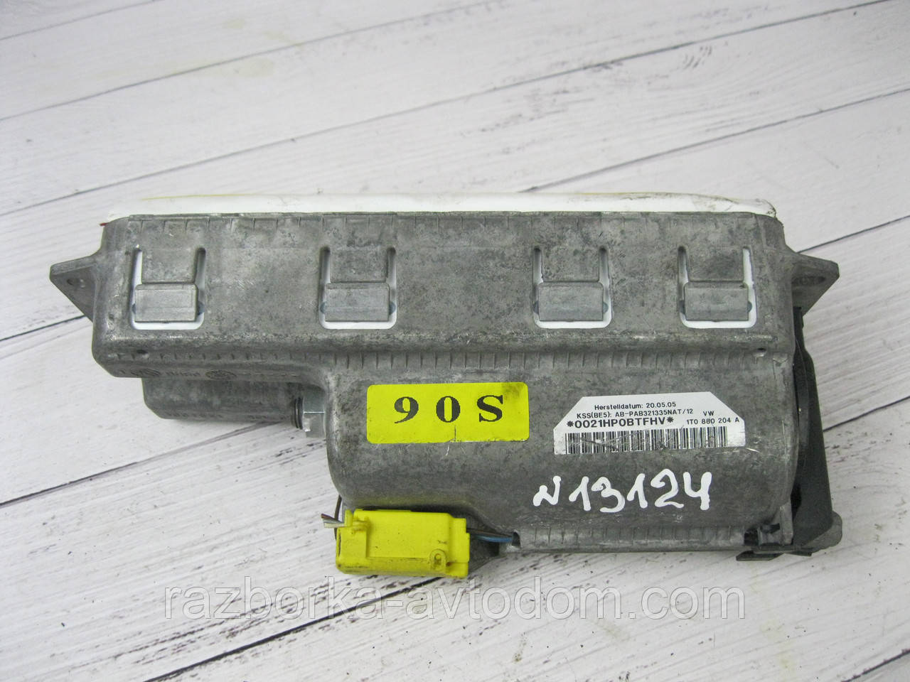 Подушка безпеки Airbag пасажирська VW Touran (2003-2010) OE:1T0880204A