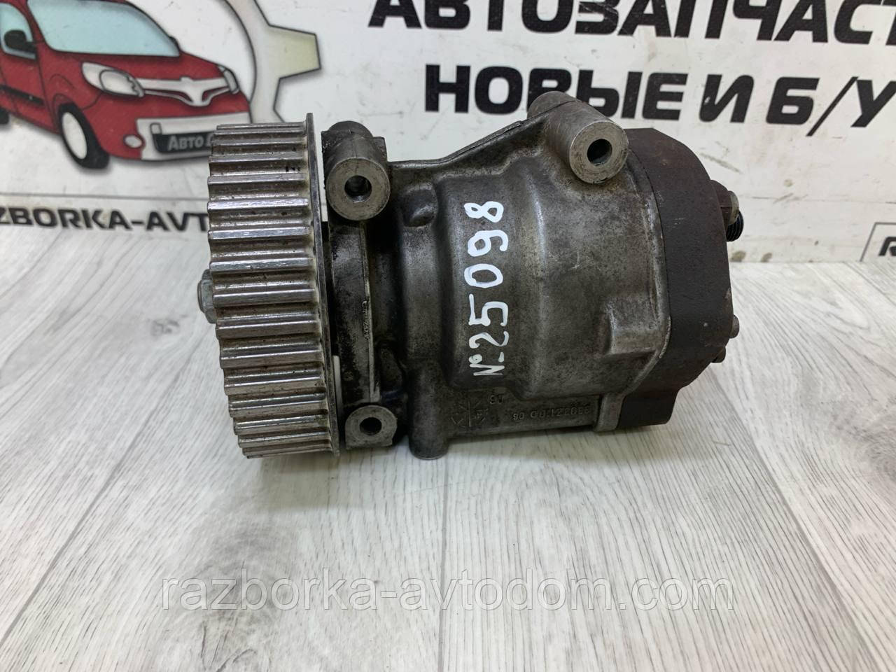 Паливний насос високого тиску (ТНВД) Renault Megane 1.5 cdi (2003-2008) OE: 8200057225