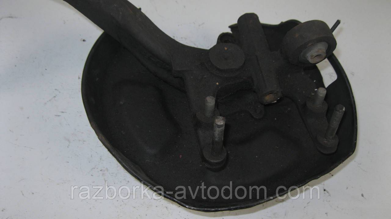Цапфа Поворотний кулак/ступиця задня права Honda Accord CD, CE (1993-1998) OE:52111SV4C90