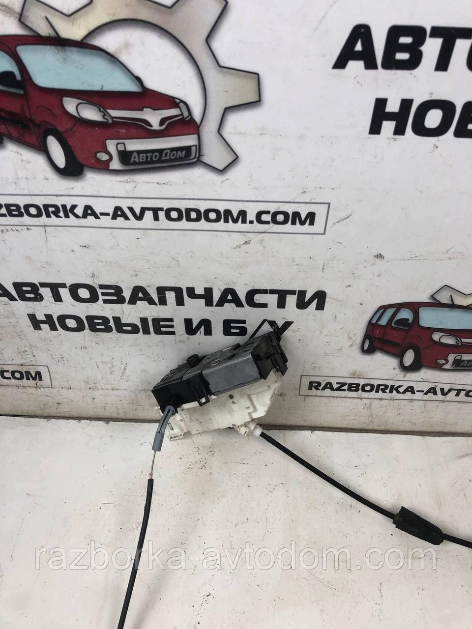 Замок передніх правих дверей Citroen C4 (04-11) OE: 9686719780