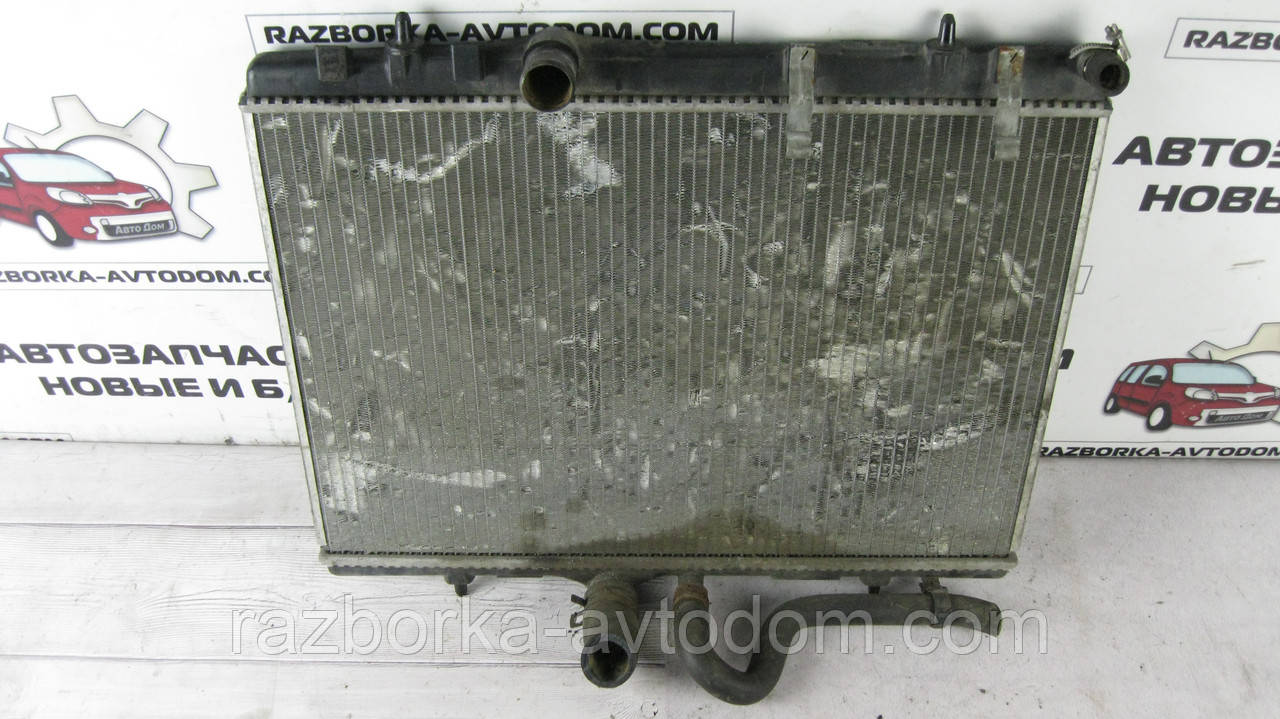 Радіатор охолодження двигуна Citroen C4 (2004-2011), Peugeot 307 (2001-2005) 2.0HDI OE:1330 G9, 1330G9, 96474