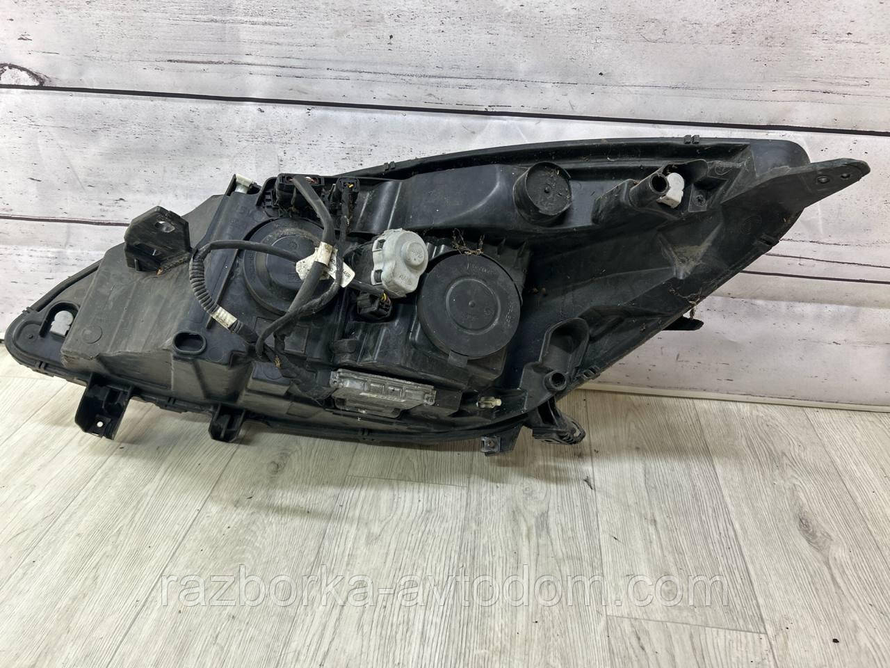 Фара права (ксенон) Б/У оригінал RENAULT SCENIC 3 (13-16) OE:260108323R фото 2