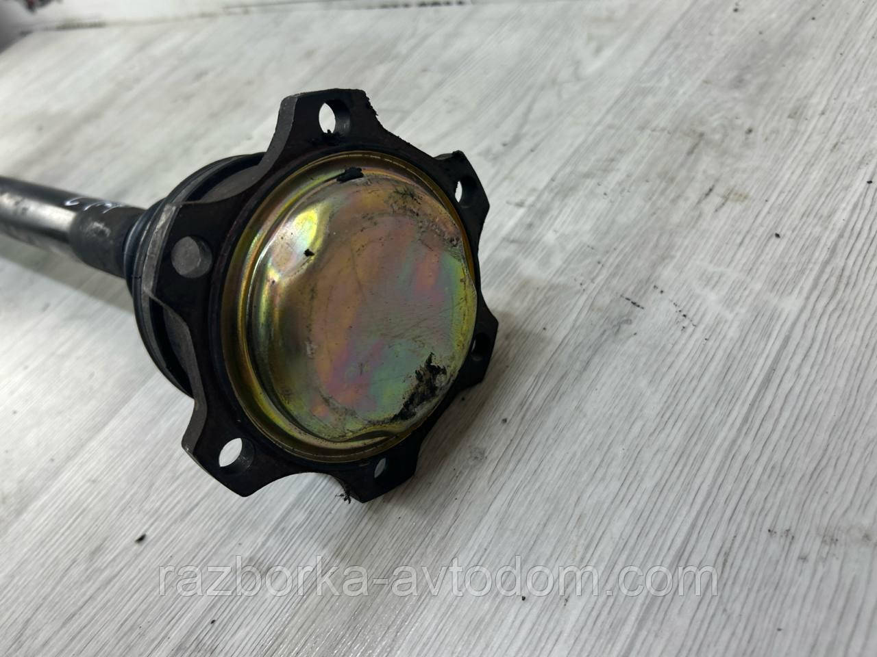 Напівось передня ліва (привод) 1,9TDI, 2,0TD Skoda Superb (02-08), VW Passat B5, Audi A4 B5 OE:3u0407271 (38 шліц)
