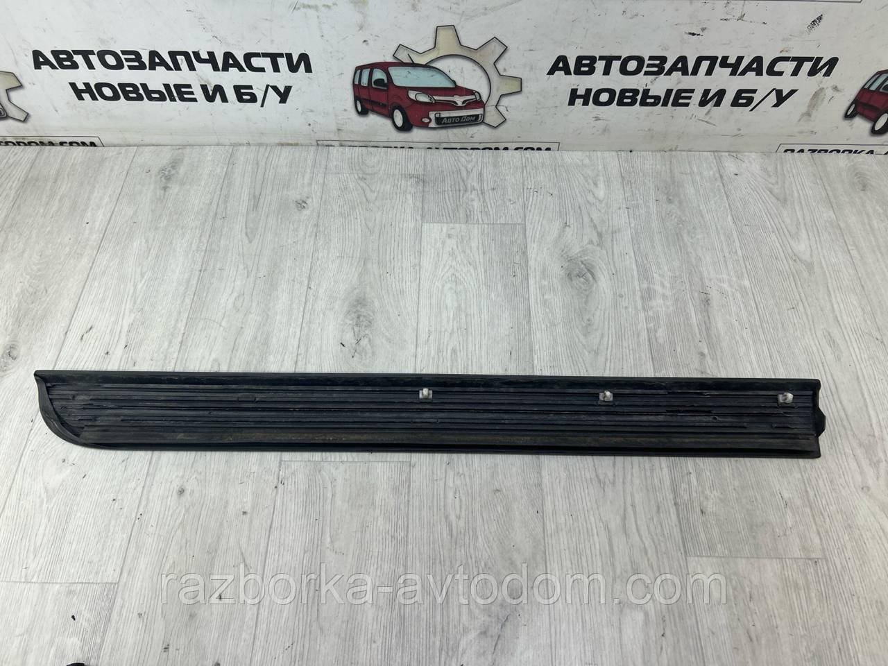Накладка/ молдинг дверцята задній лівий SKODA Superb 1 (02-08) OE:3u5854949b