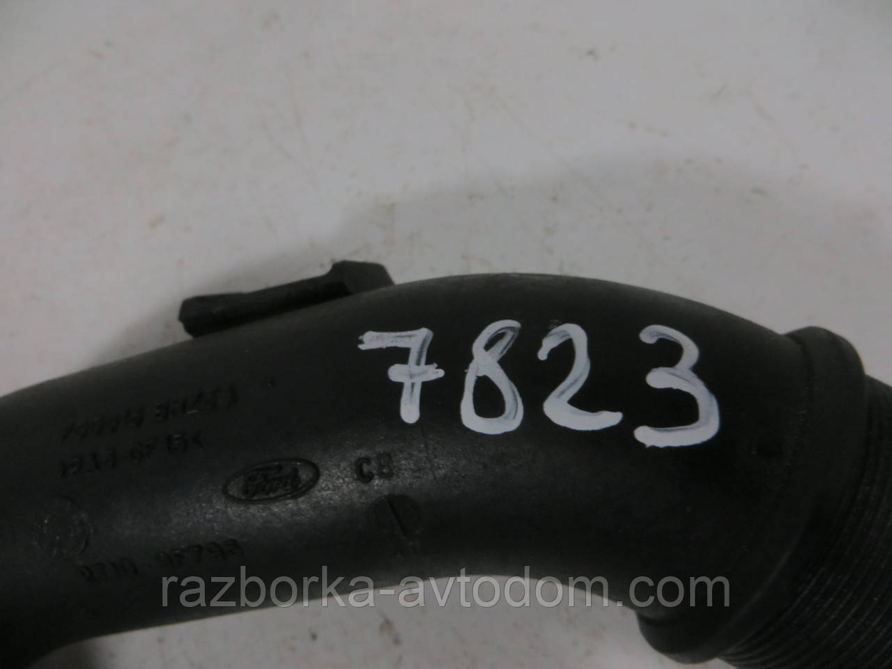 Патрубок інтеркулера 1.8DI, 1.8TDCI FORD CONNECT (2002-2013) ОЕ: 1201160, 2T1Q6F074AC