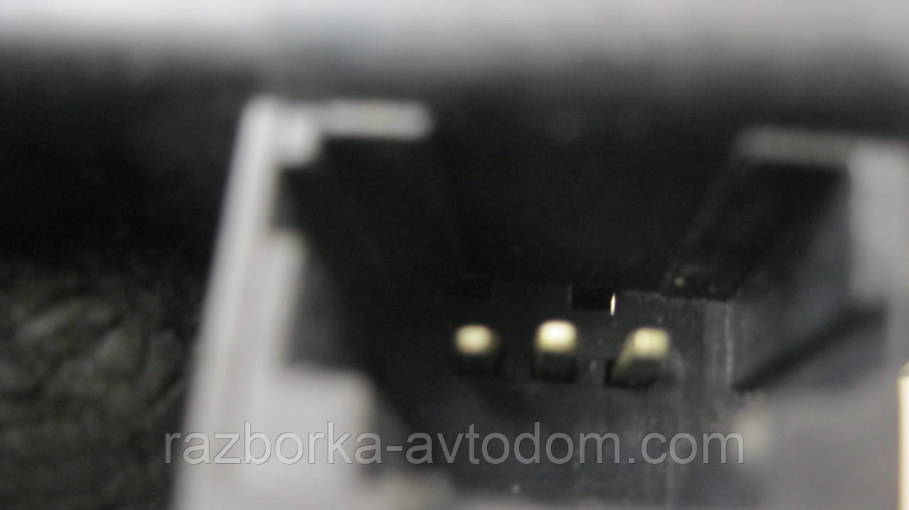 Замок багажника ДЕФЕКТ Peugeot 206, 307, 407, Citroen C2, C3, C4, C8, Xsara Picasso OE:871987 OE 9652301980