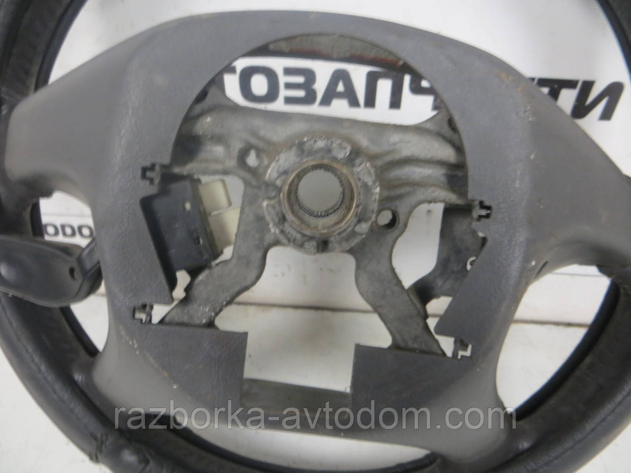 Кермо водійське без подушки безпеки Mitsubishi Pajero Sport 1 (1997-2009) OE:6628053420
