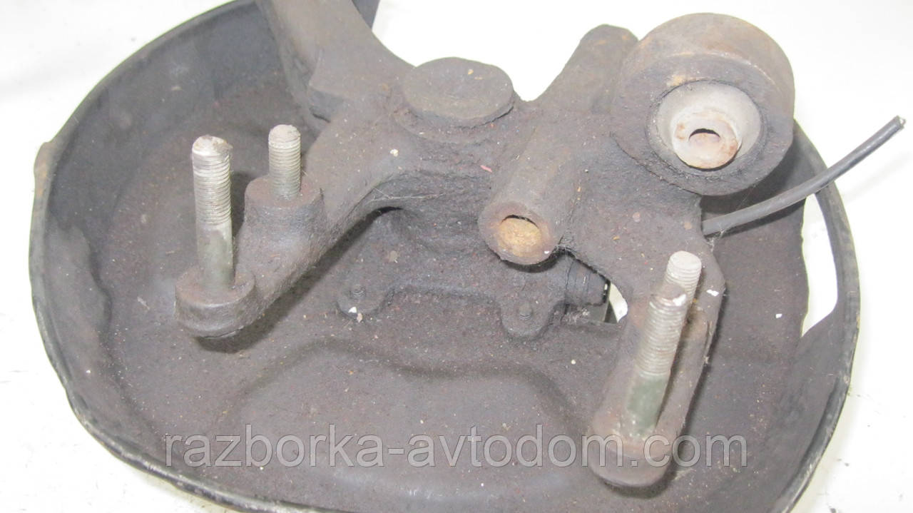 Цапфа Поворотний кулак/ступиця задня права Honda Accord CD, CE (1993-1998) OE:52111SV4C90
