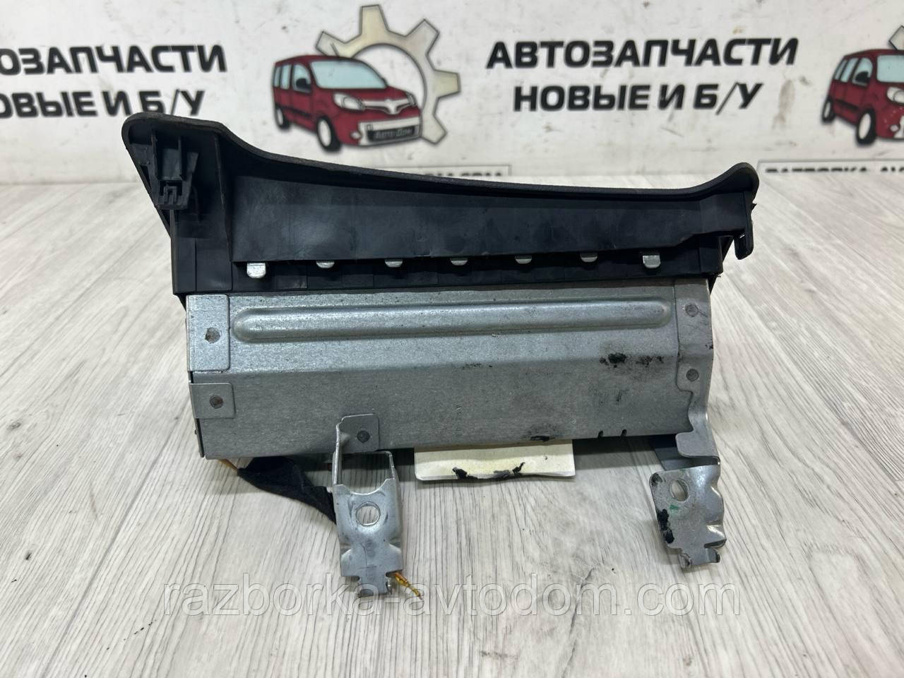Подушка (Airbag) безпеки ніг водія PEUGEOT 407 (04-11) OE:96445885ZD