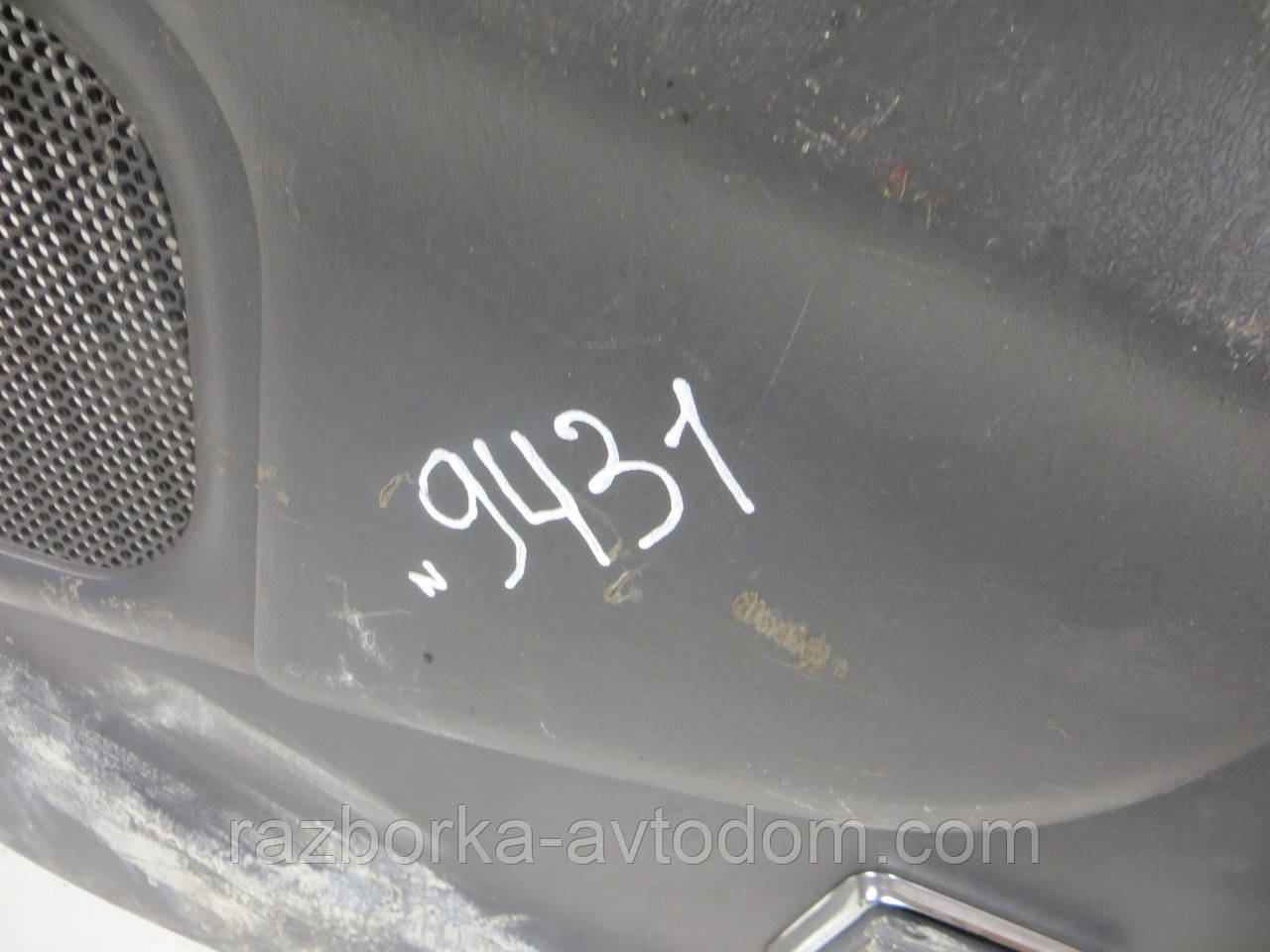 Карта задніх лівих дверей Mitsubishi Pajero Sport 1 (1997-2009) OE:MR227504