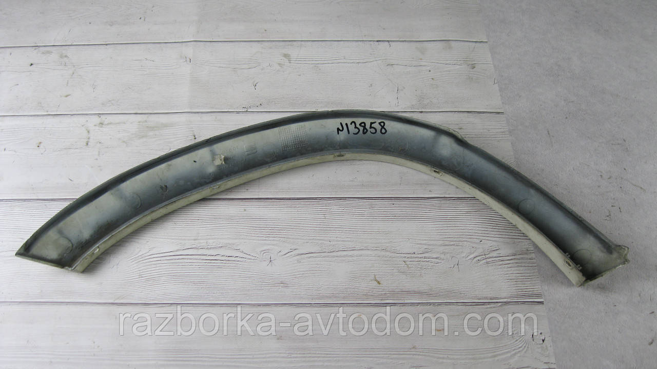 Молдинг накладка крила задній лівий/правий Seat Ibiza (83-93), Cordoba (83-93) OE:Х0 3972124, Х0 3972117
