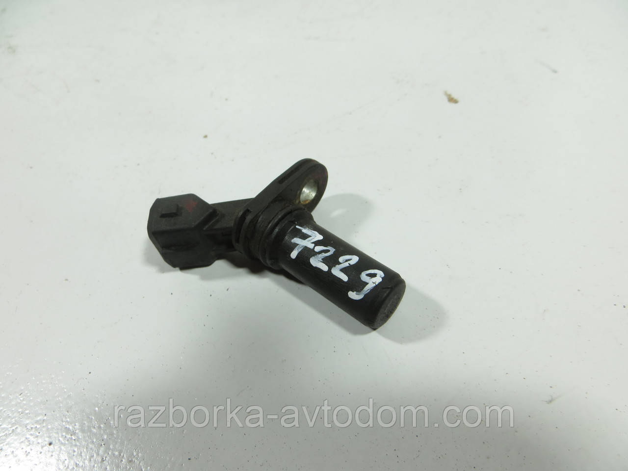 Датчик положення колінвала FORD TRANSIT, ESCORT 4, 5, GALAXY, SCORPIO II (2000-2006) ОЕ: 95WF6C315AA фото 2