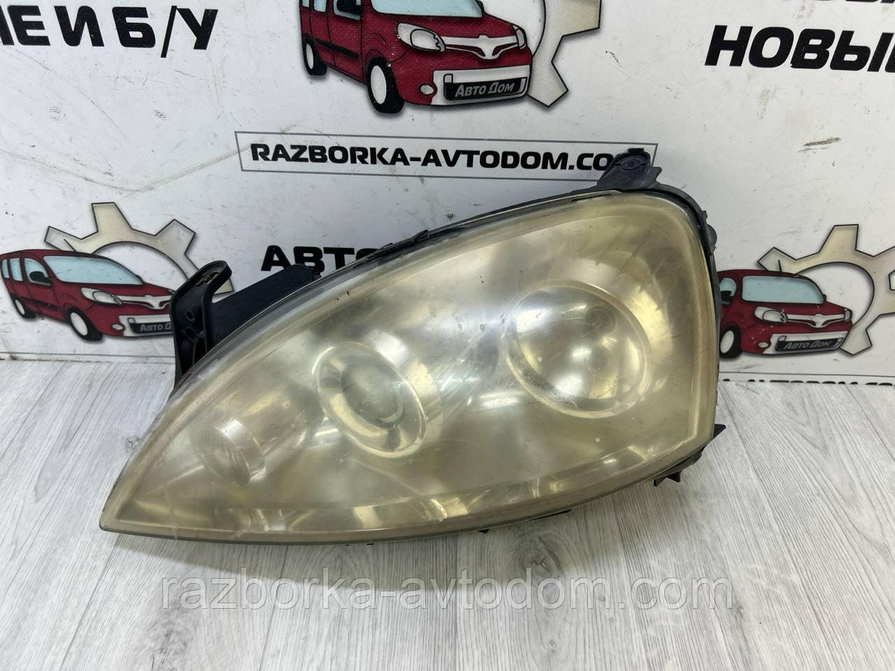 Фара ліва Opel Corsa C (00-06) OE:13100535