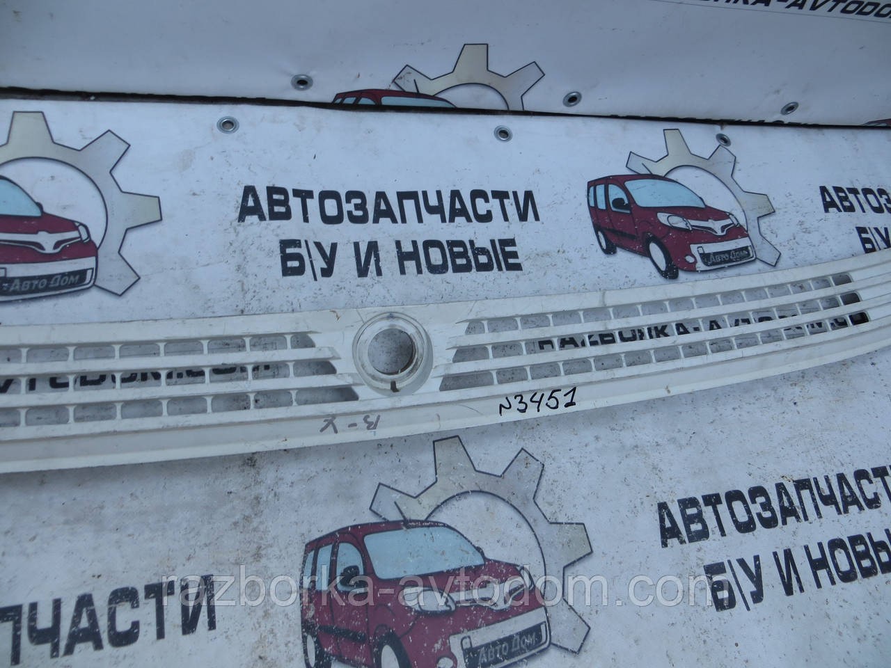 Накладка пластик під лобове скло Citroen BX (1982-1994) OE:9556331080