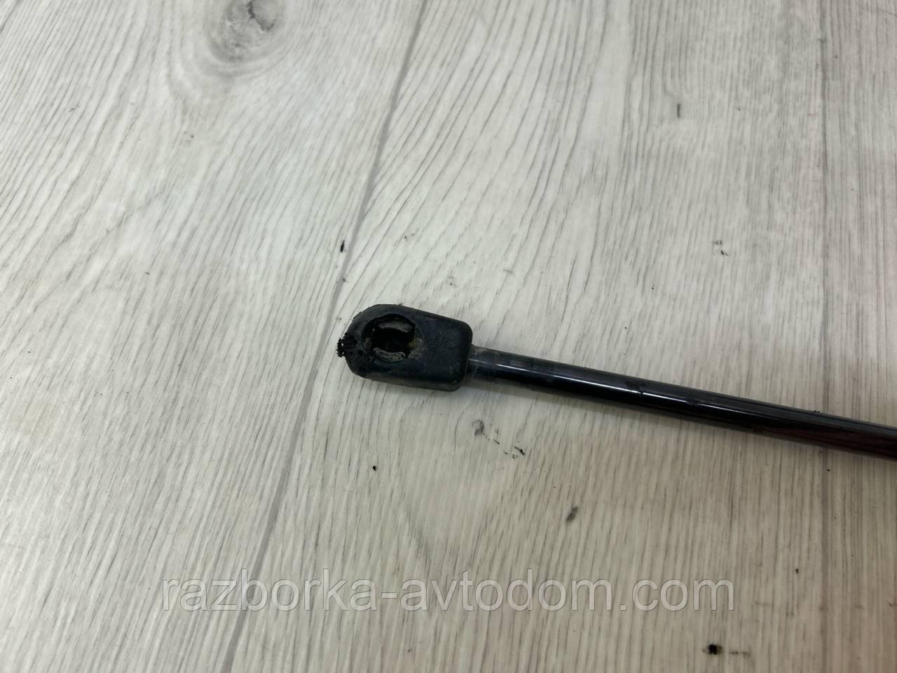 Амортизатор кришки багажника PEUGEOT 407 SW (04-11) OE:9647487680