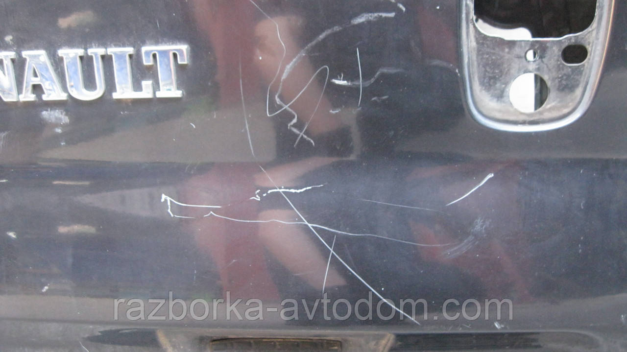 Двері задня ліва розпушена глуха Renault Trafic, Opel Vivaro, Nissan Primastar (2000-2014) OE:7750311421