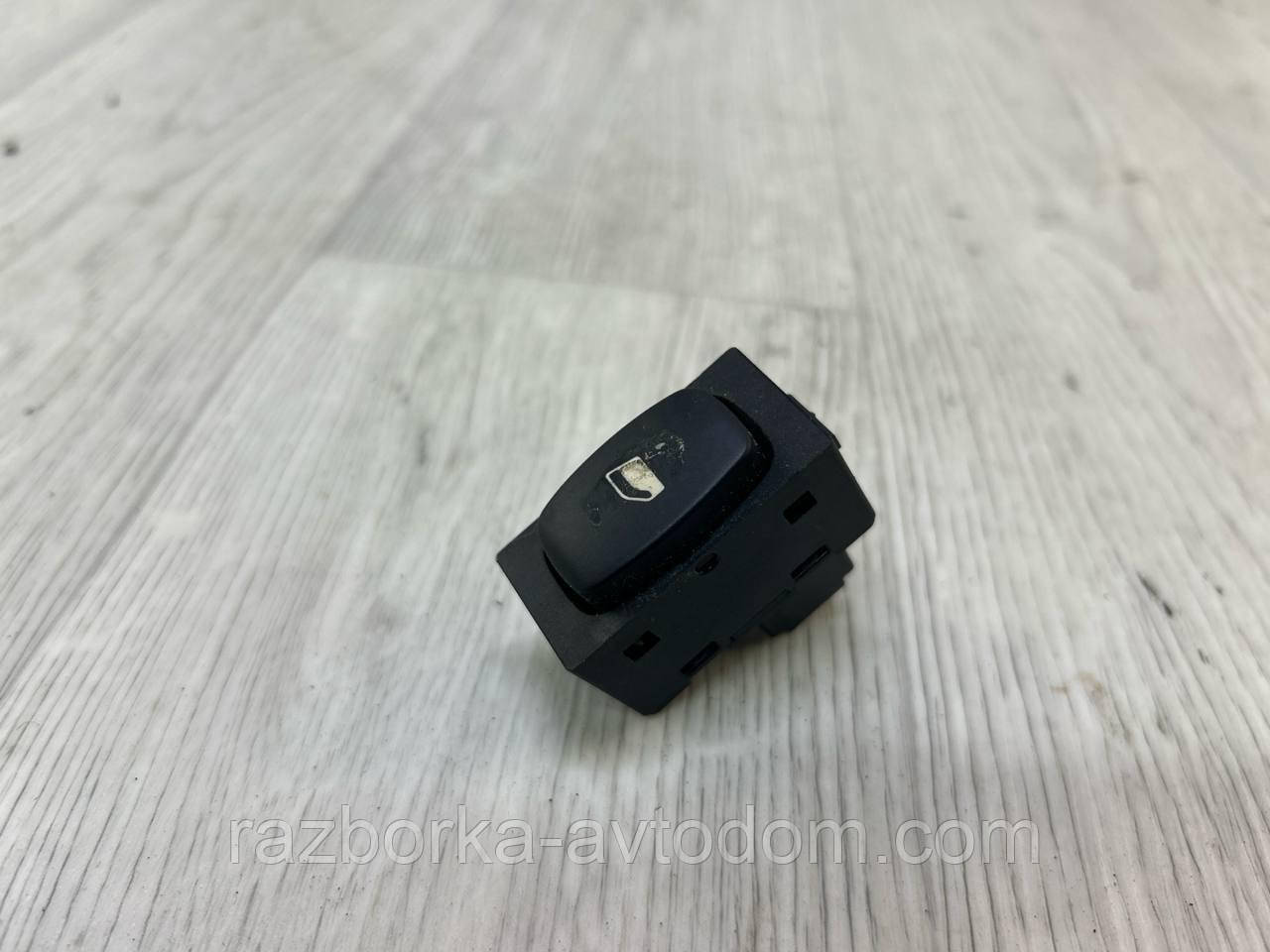 Кнопка склопідіймача дверцят задньої правої седани Peugeot 407 (04-11) OE:96360166xt