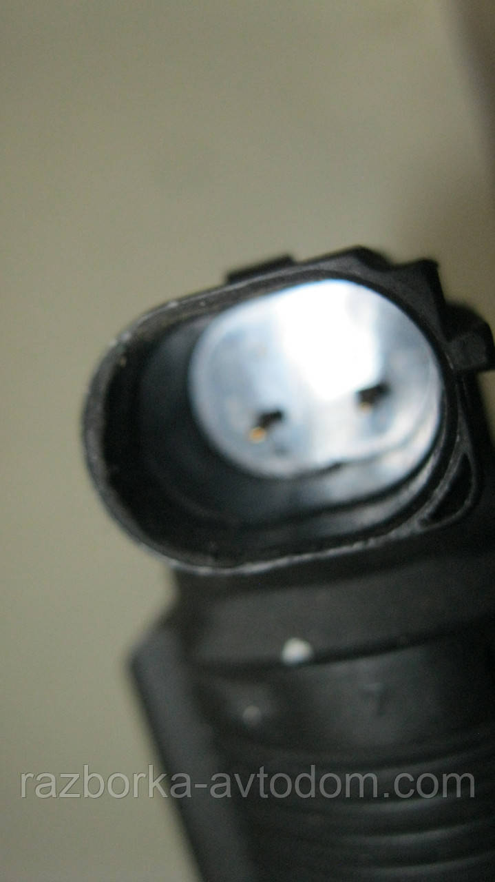 Клапан EGR Opel Corsa C, Combo, Vectra C, Insignia A, Meriva A, Astra G/H/J OE:93189335