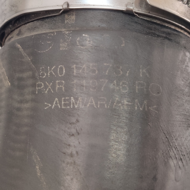 Патрубок інтеркулера Audi A4 B8 (07-15) 2.0 Дизель