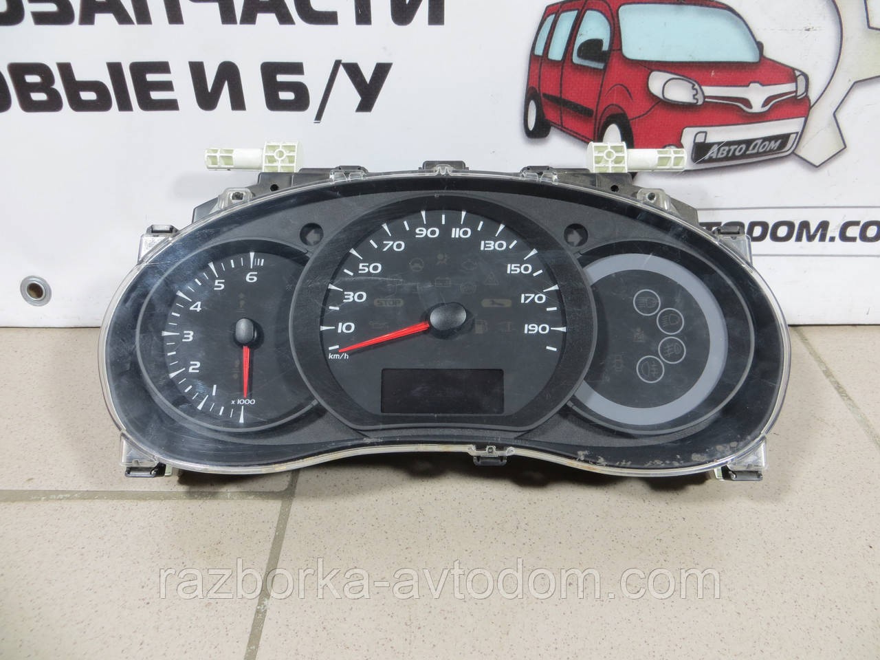Панель приладів Renault Kangoo 08-18 1.5dCi 8200796022