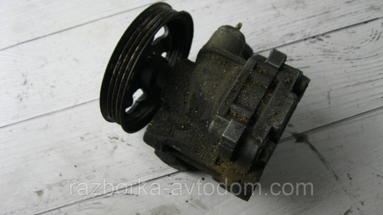 Насос глорусилювача керма (ГУР) Mitsubishi Pajero Sport 1 (1997-2009) OE:MT028, MR418626, MR319542, MR418625