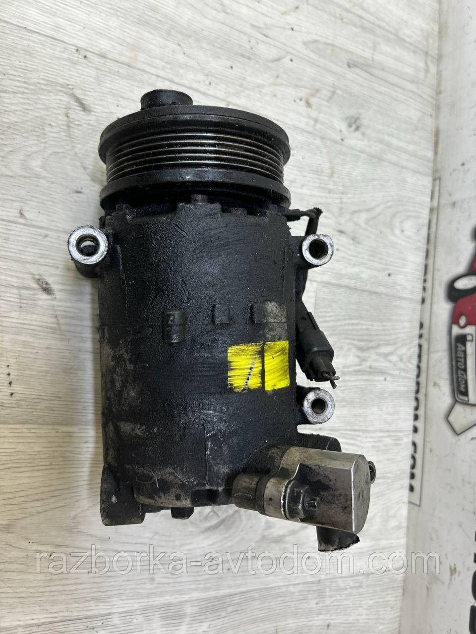 Компресор кондиціонера Ford Mondeo MK4, S-max (06-15), Galaxy (06-15), Volvo C70, S80, V70 OE: 8fk351334051
