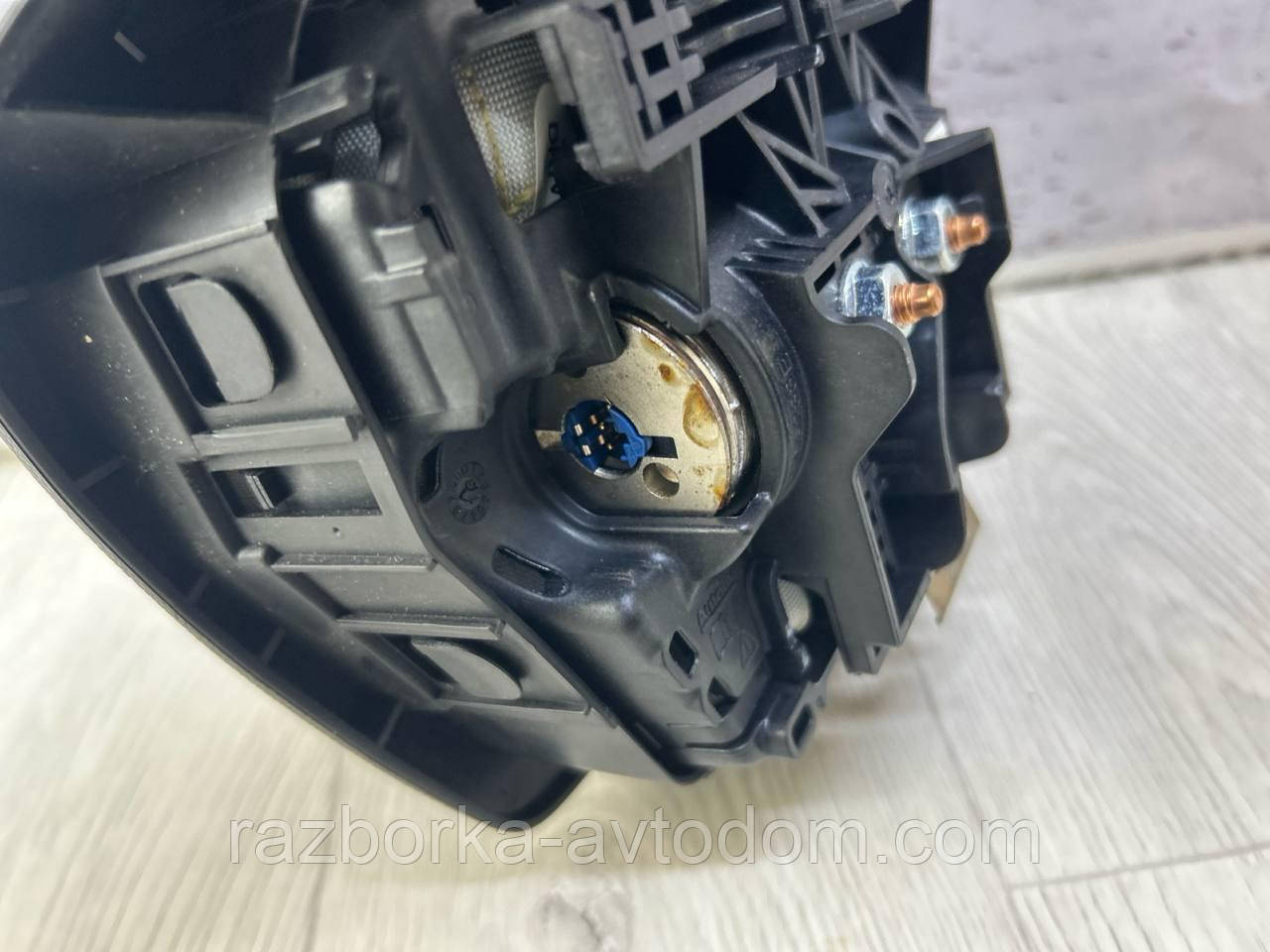 Подушка безпеки (Airbag) водія Renault Scenic 3 OE:965701921r-a, 965701921r