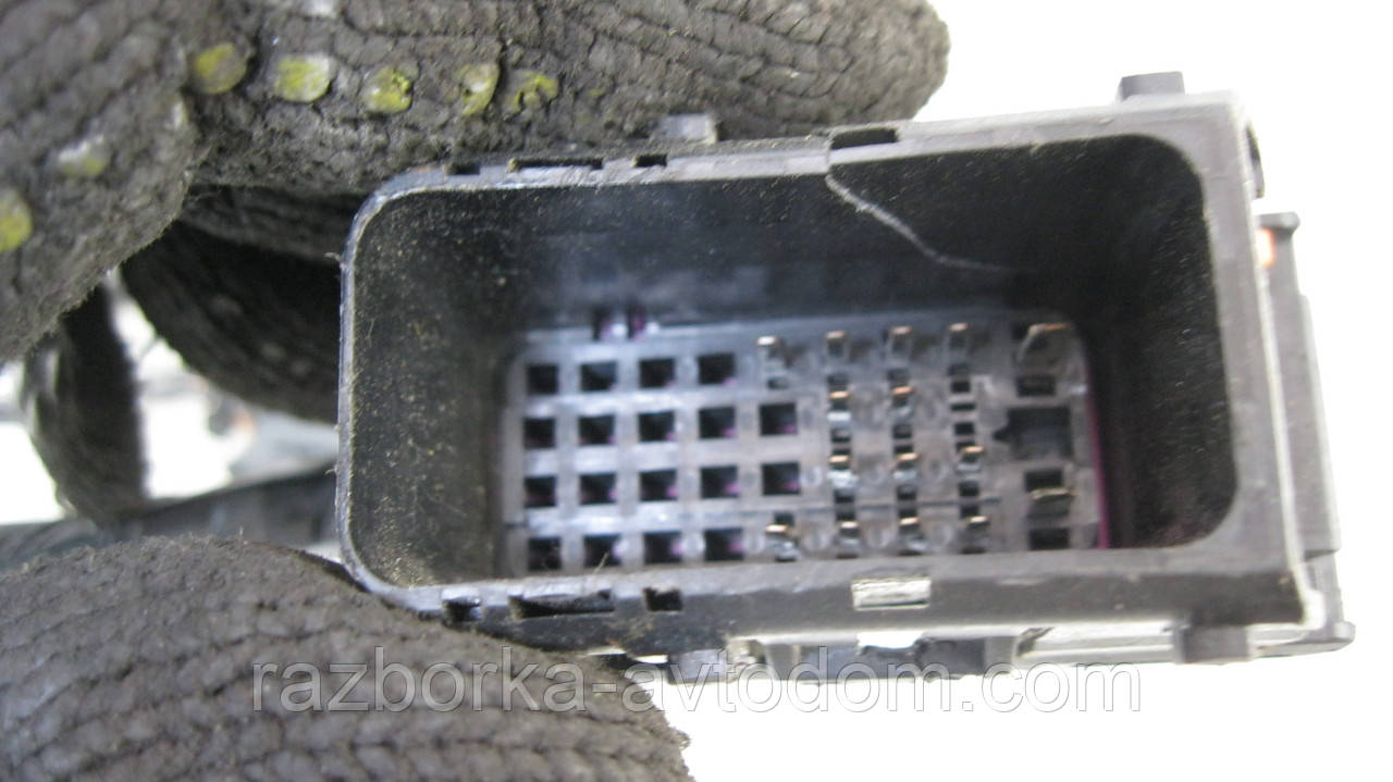 Дріт дверцят передній правий Opel Zafira B (2005-2010) OE:13158701