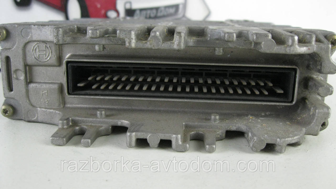 Блок керування двигуном мозку ЕБУ Volkswagen Golf 3 (1991-1997) OE:030906027T