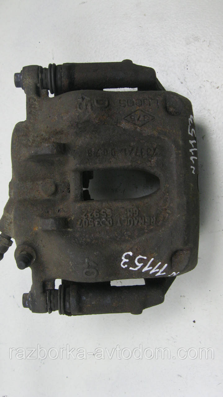 Суппорт передній правий Lucas Renault Trafic (2000-2014) OE:7701051808