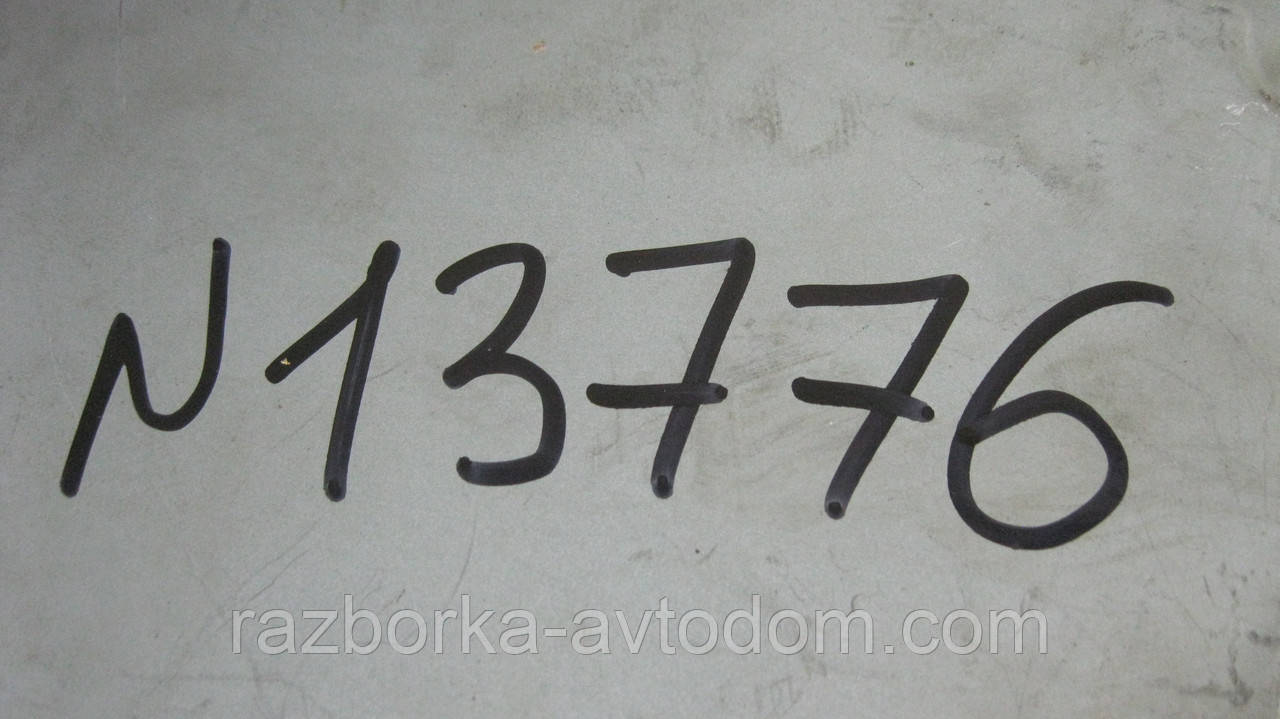 Електронний блок керування двигуном (ЕБУ) мізки Mazda 323 (BG) 1.3 89-91г.(B383) OE:B38318881C
