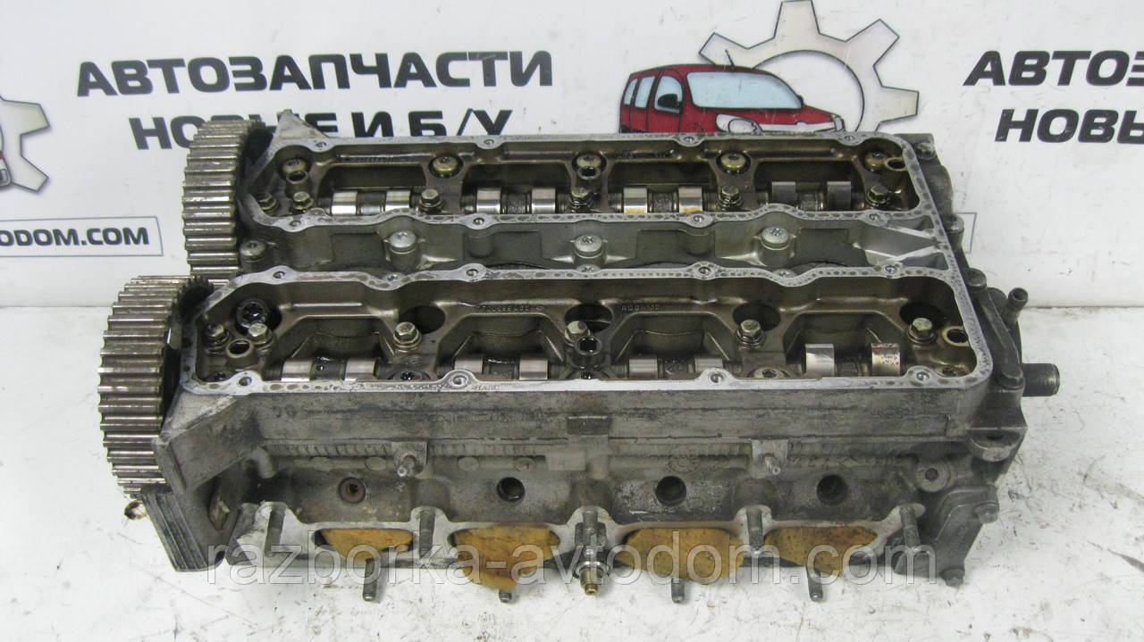 Головка блока циліндрів (ГБЦ) Renault 19, CLIO 1.8I 16 V (1992-1995) OE:7700736463
