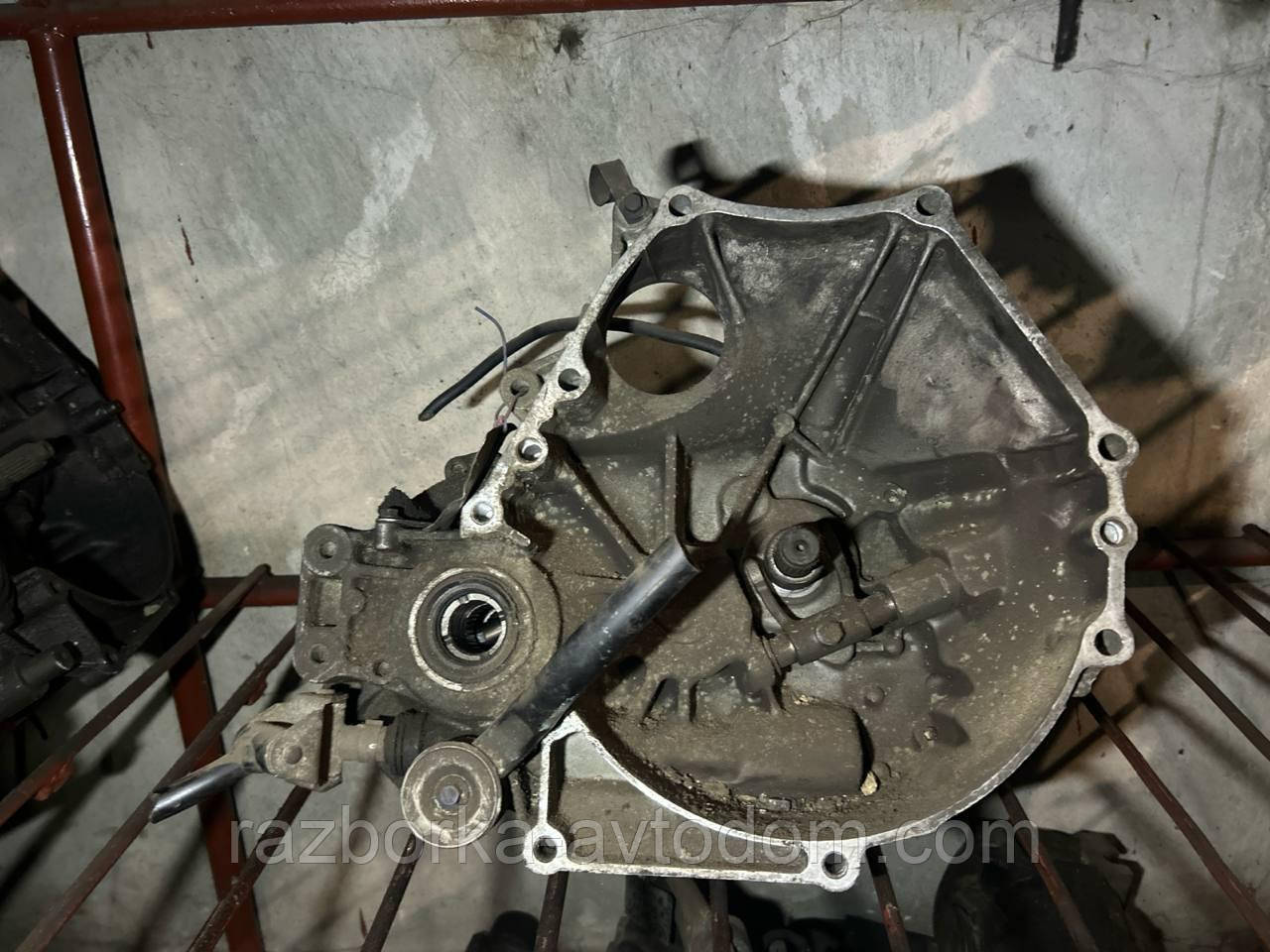 МКПП, КПП, коробка передач 5-ступка 1,8TD Rover 400 (90-93), Montego OE:5MT, TRC101530E фото 2