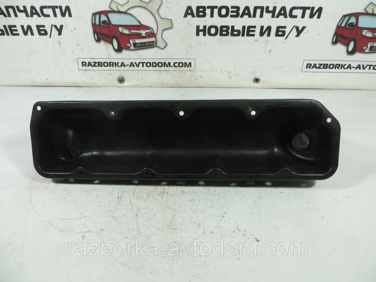 Кришка клапанна 2.5D FORD TRANSIT (1986-2000) ОЕ: 904F6582AA