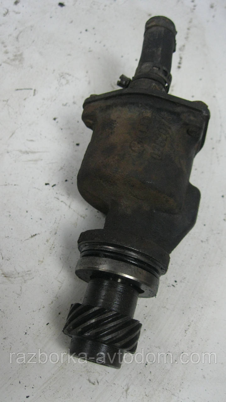 Вакуумний насос VW Golf 3 (1991-1997), Caddy (1995-2004), Audi A6 C4 (1994-1997) 1.9 TDI OE:028145101AX