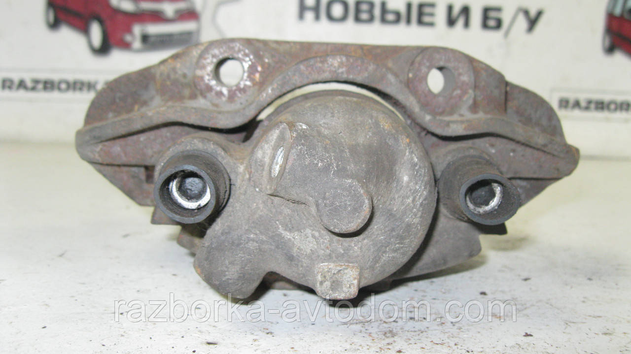 Суппорт передній правий VW Passat B3 (1988-1993), Seat Cordoba (1993-2002), Golf 3 (1991-1998) OE:171615124B