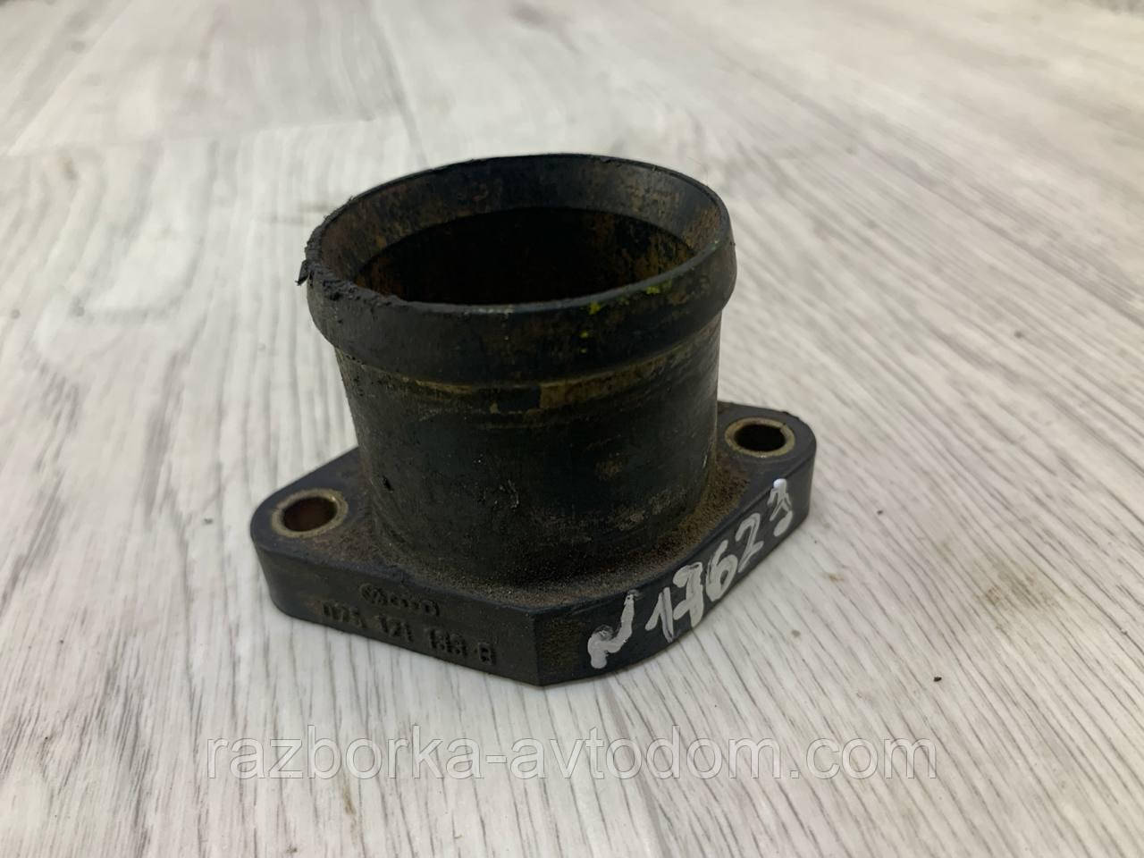 Фланець системи охолодження VW Lt28-55 (1975-1996) OE: 075121133B