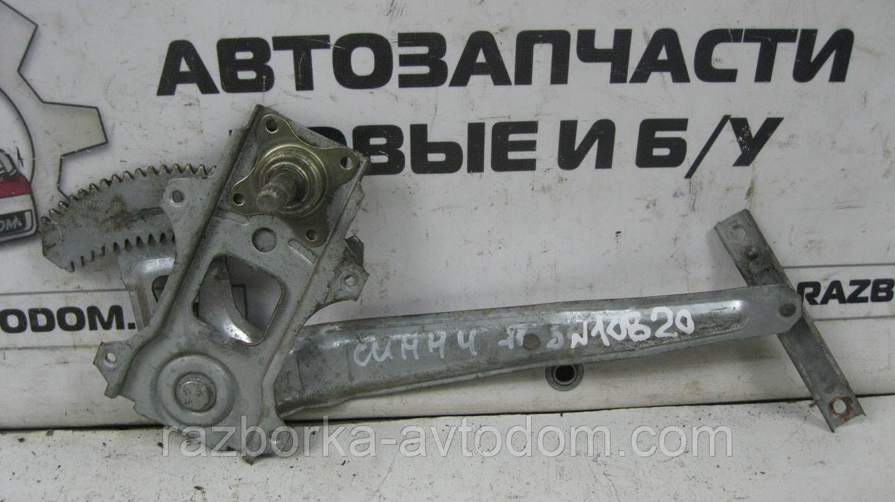 Склопідіймач задній лівий (механічний) Nissan Sunny Y10 (1991-2000) OE: 8270169R00