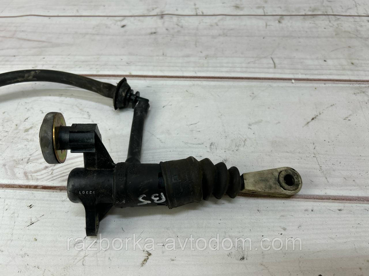 Головний циліндр зчеплення VW Passat B5 (96-05), Audi A6 C5, A4, Skoda SuperB OE: 8e1721401g, 8e1721401g,