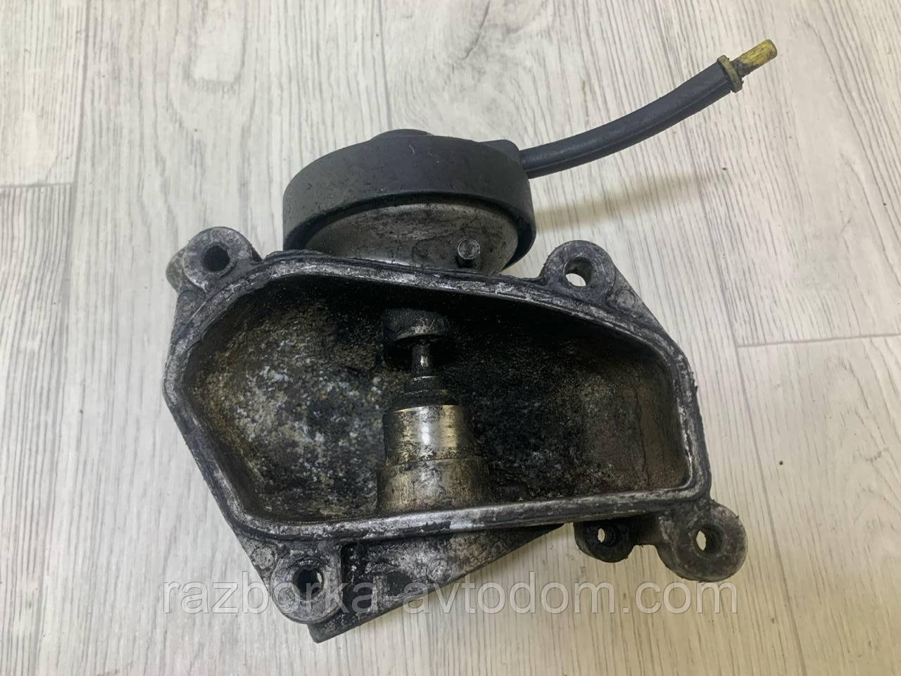 Клапан EGR Mercedes Vito W638 (1996-2003) 2.2CDI, OE: A6110900954