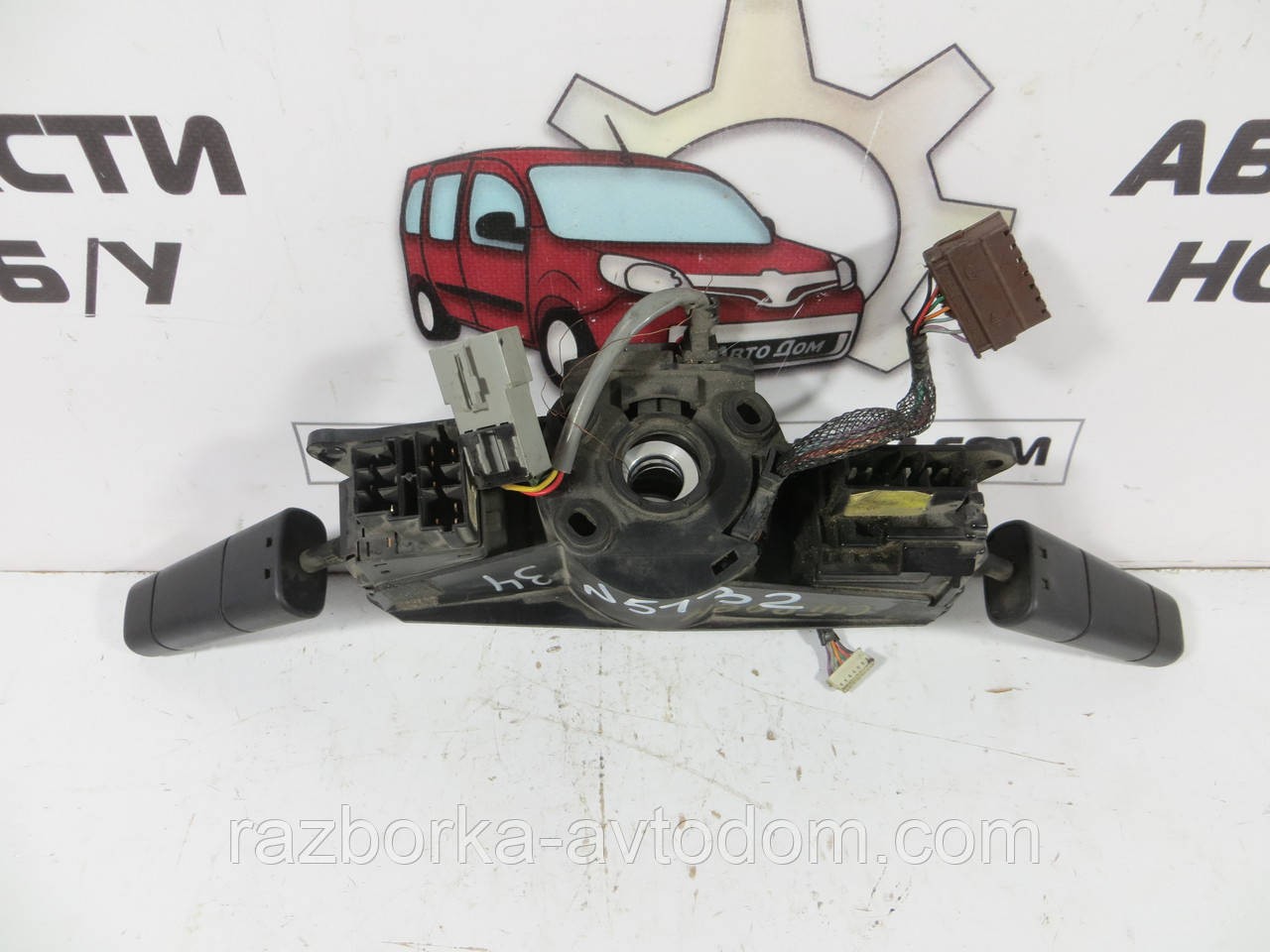 Підрулевий перемикач Citroen XM (89-00) OEM 95637979zl