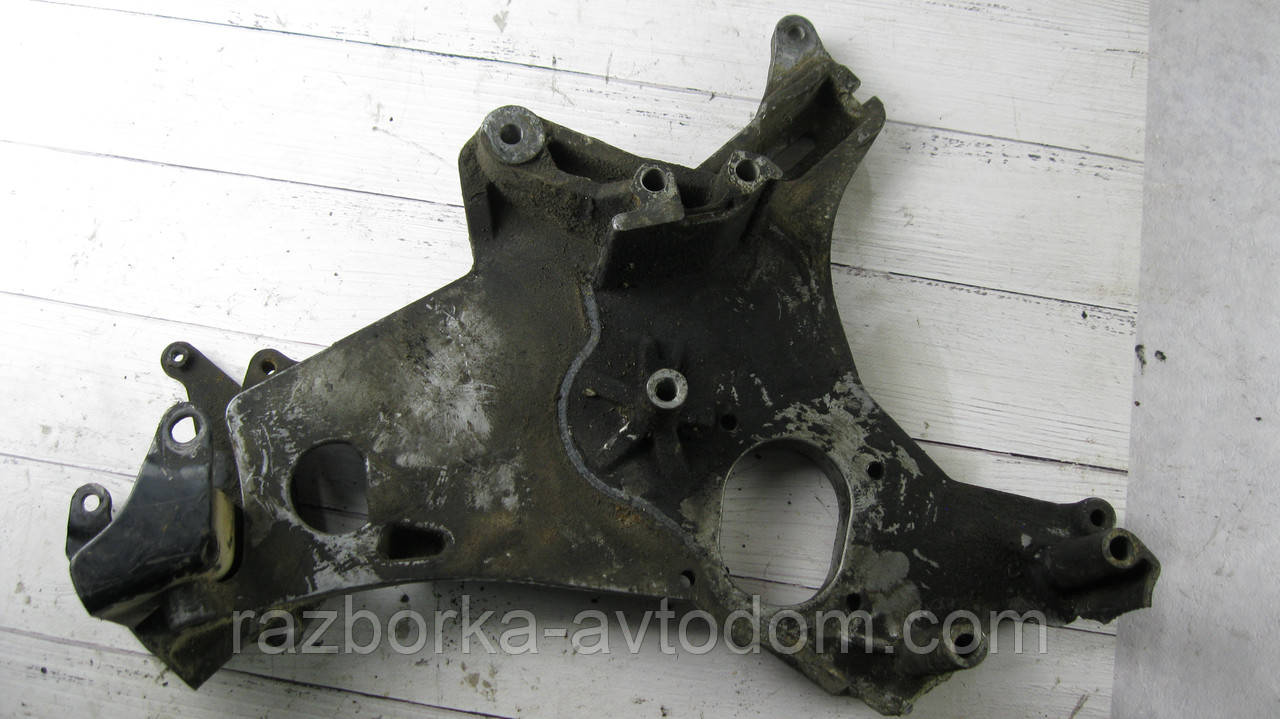 Захист ременя ГРМ 3,0i V6 Mitsubishi Pajero Sport 1 (1997-2009) OE:MD330984