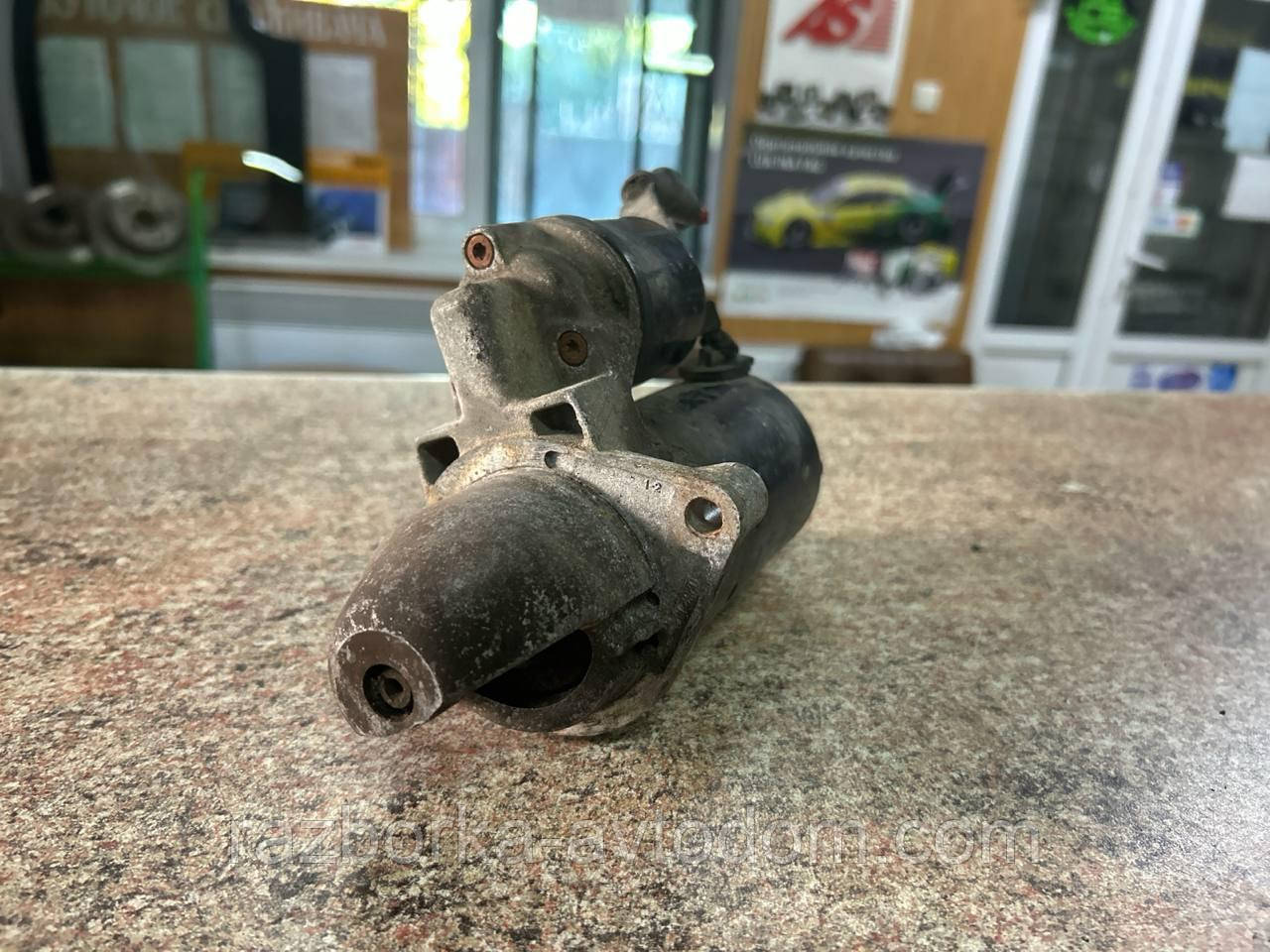 Стартер CS1334 б.у (Bosch) Opel Astra H, Combo, Corsa, Agila, Fiat Linea 07-18, Panda, Suzuki Swift 04-10, (9z)