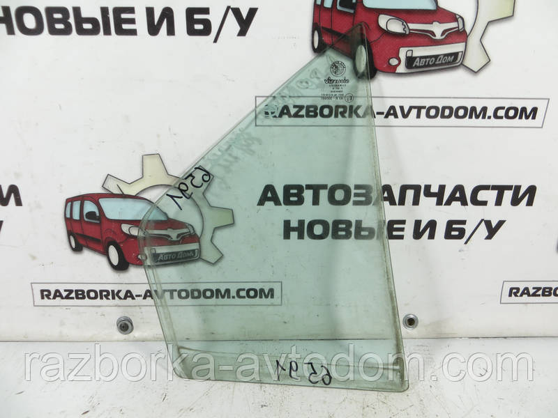 Скло дверей Alfa Romeo 33