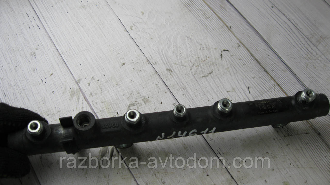 Паливна рампа Renault Trafic, Magene, Laguna, Opel Vivaro, Nissan Primastar 1.9DCI OE:7700111013, 0445214015