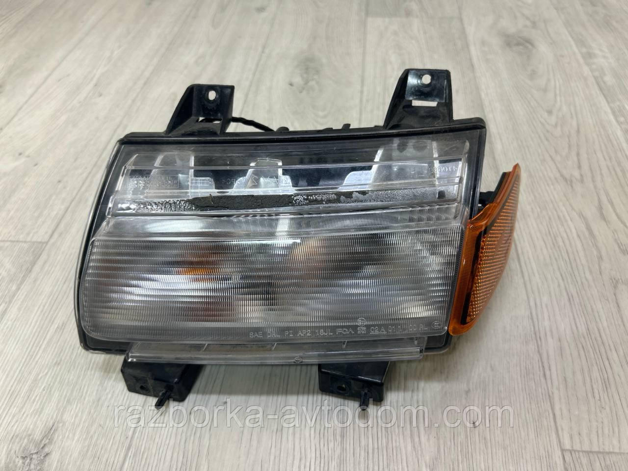 Покажчик повороту в бампері (повторювач) лівий Jeep Wrangler JL (18-23), Gladiator (20-23) OE:68293126AH Б/У OE 68293127AA