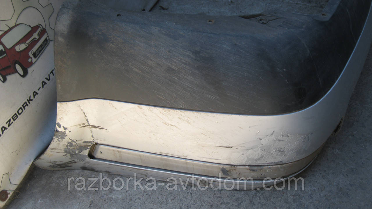 Бампер задній універсал VW Passat B5 (1997-2000) OE:3B9807417 ДЕФЕКТ OE 3B9807417GRU