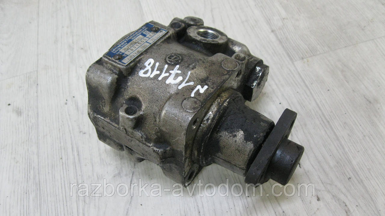 Насос гідропідсилювача керма ГУР Audi 80 B3 (1978-1987) OE: 049145155.