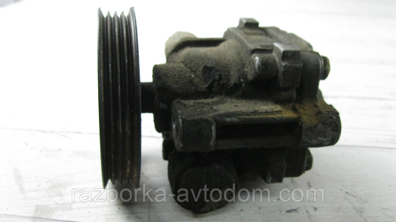 Насос глорусилювача керма (ГУР) Mitsubishi Pajero Sport 1 (1997-2009) OE:MT028, MR418626, MR319542, MR418625