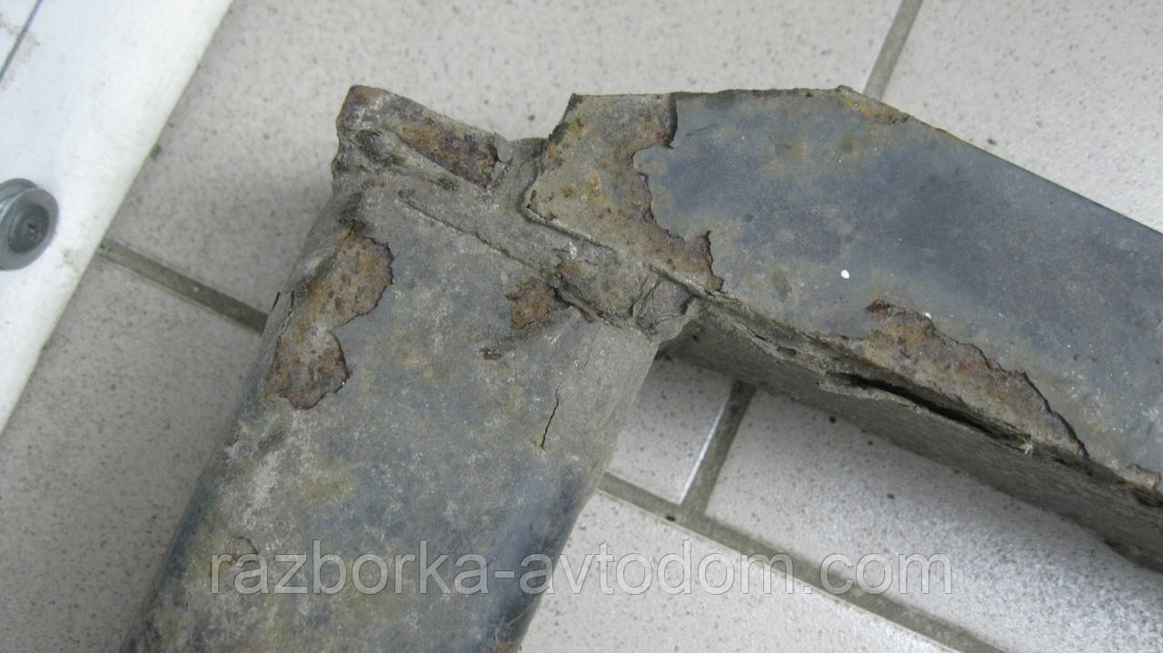 Причіпний пристрій (фаркоп) Без гака VW Passat B5 (1997-2000) універсал